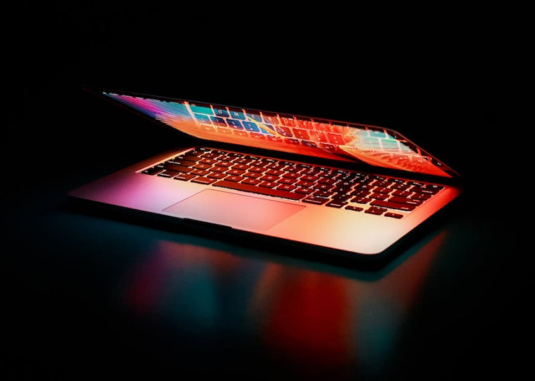 cuenta de Facebook o Instagram?